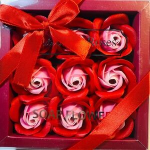 Red and Pink Soap Flower Gift Box